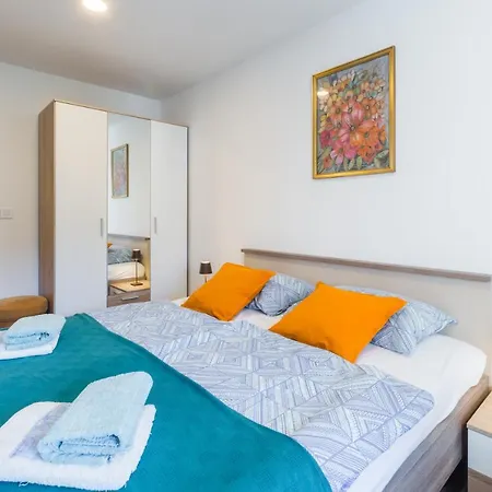 Alex Deluxe On * פורץ