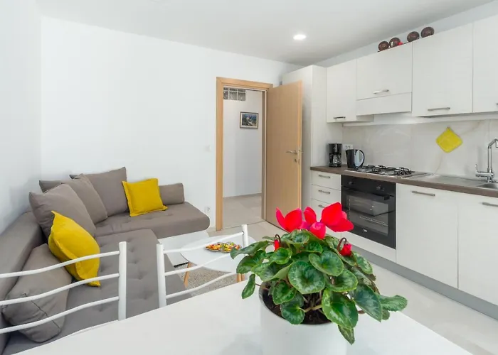 Apartment Alex Deluxe On Poreč