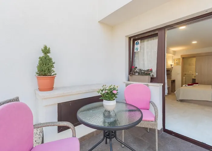 Alex Deluxe On Appartement *